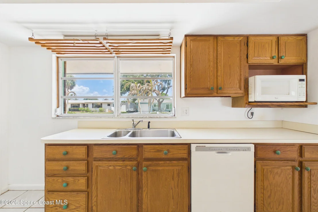 Photo of 406 Sandpiper Drive