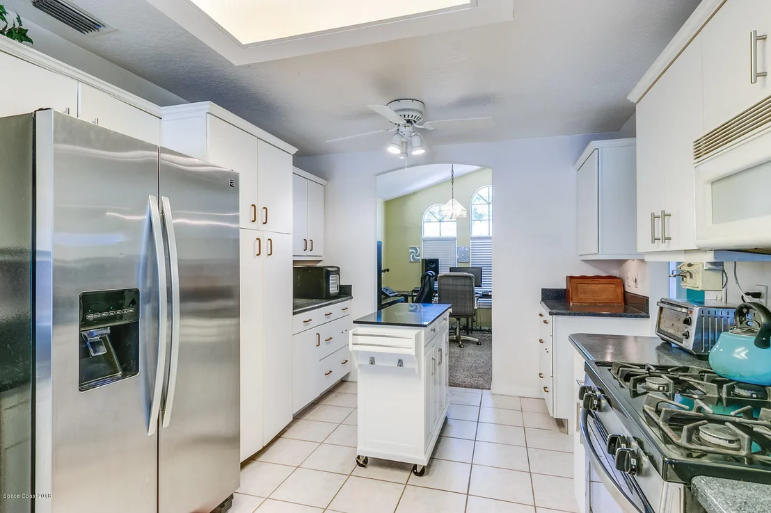 Photo of 1001 Pelican Lane