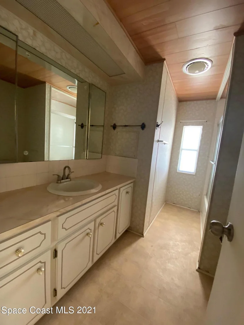 Photo of 544 Marnie Circle