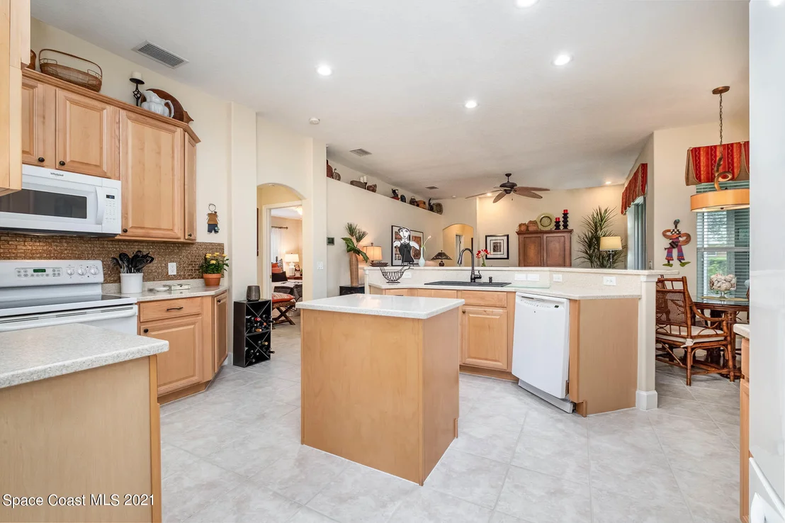 Photo of 6912 Keplar Drive
