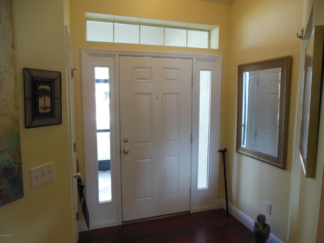 Photo of 1650 Whitman Drive