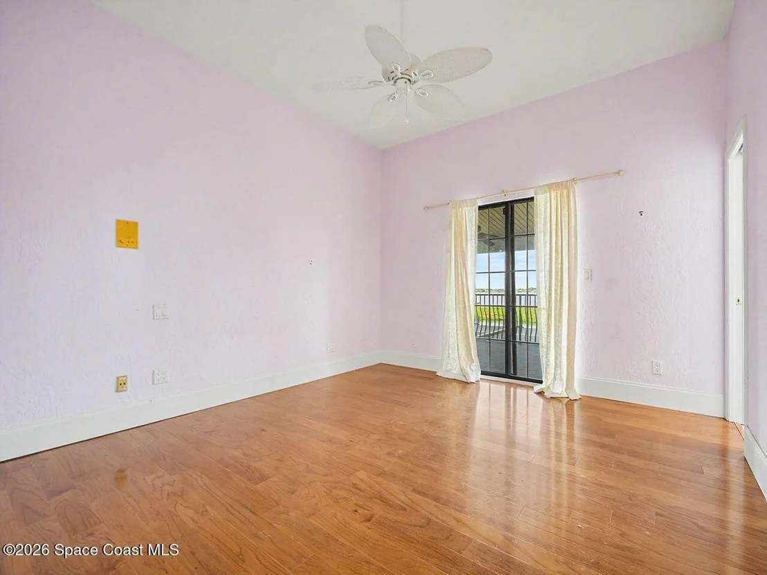 Photo of 484 Lanternback Island Drive
