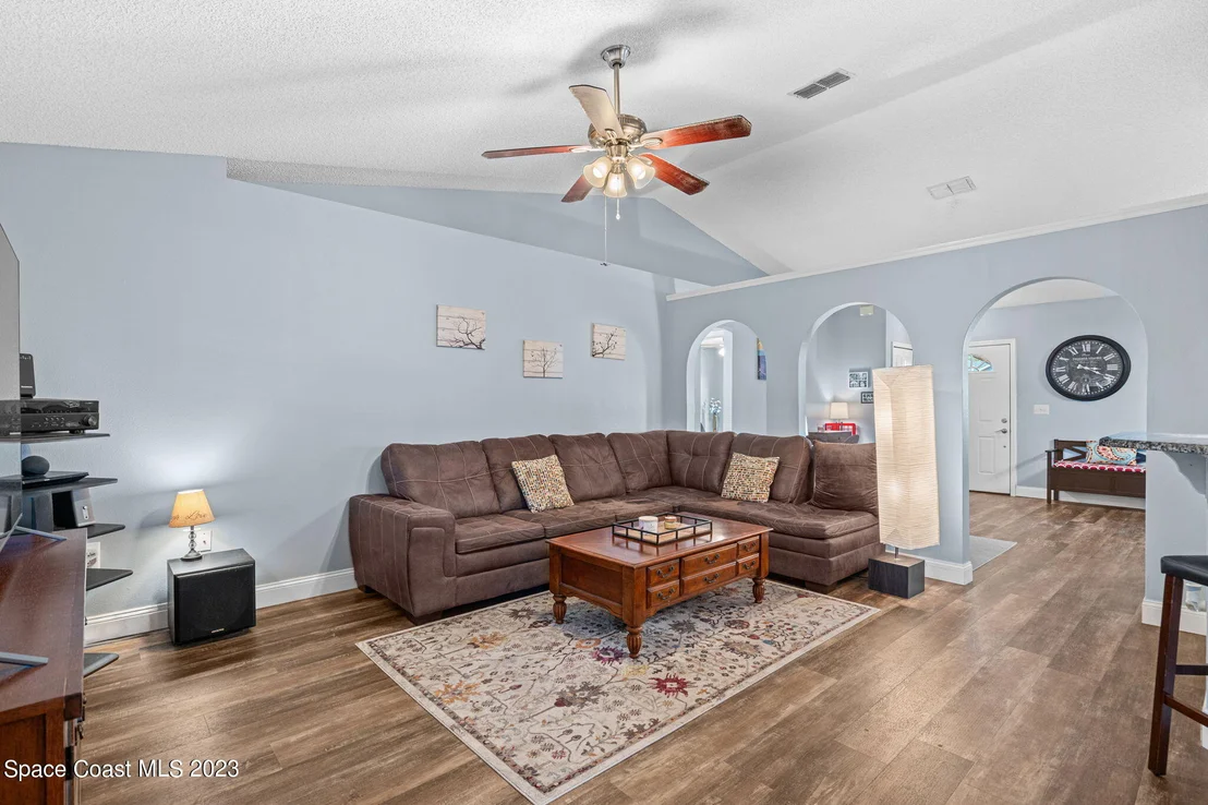 Photo of 2310 Shady Oak Road