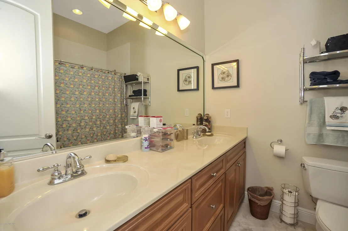 Photo of 3203 Westchester Drive