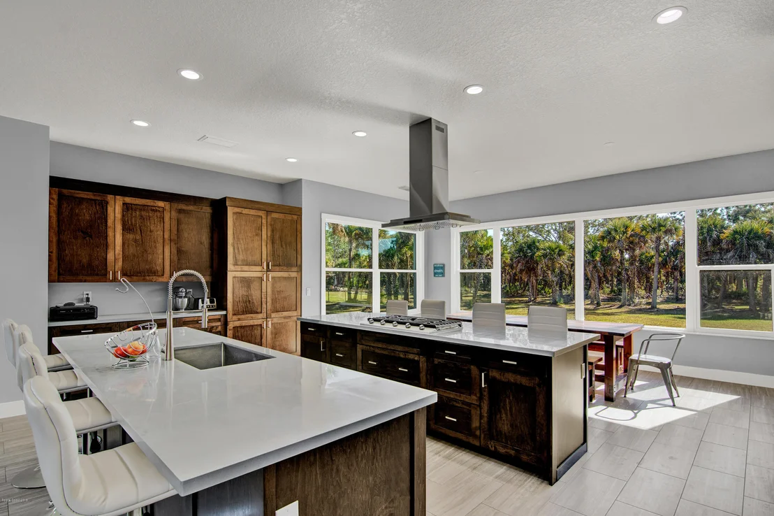 Photo of 3345 Grant Road