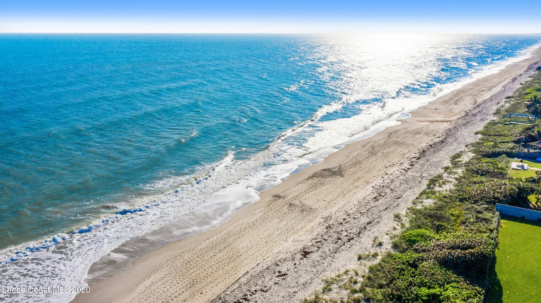 Photo of 2165 N Highway A1a