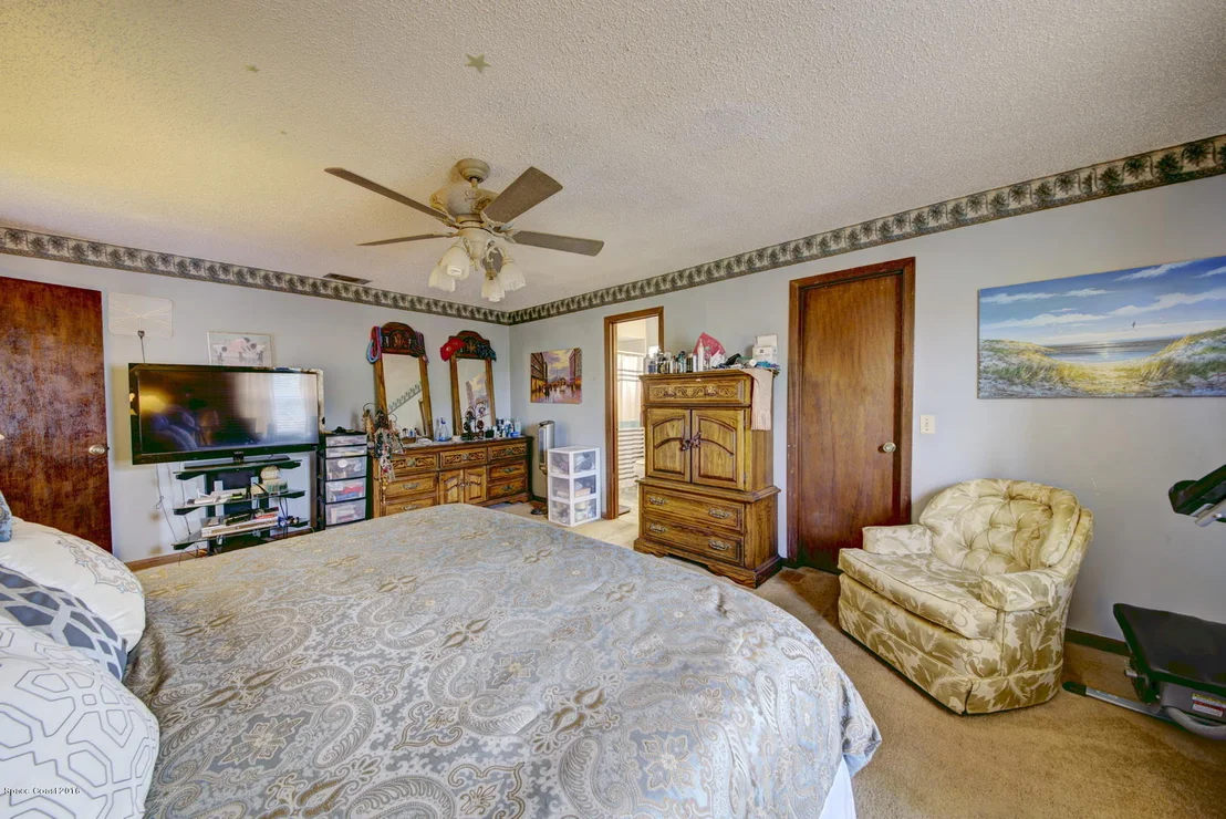 Photo of 1008 Sycamore Drive