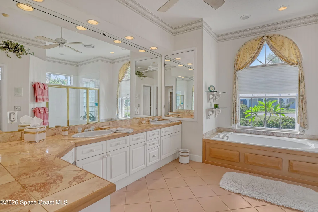 Photo of 1530 Bay Shore Drive