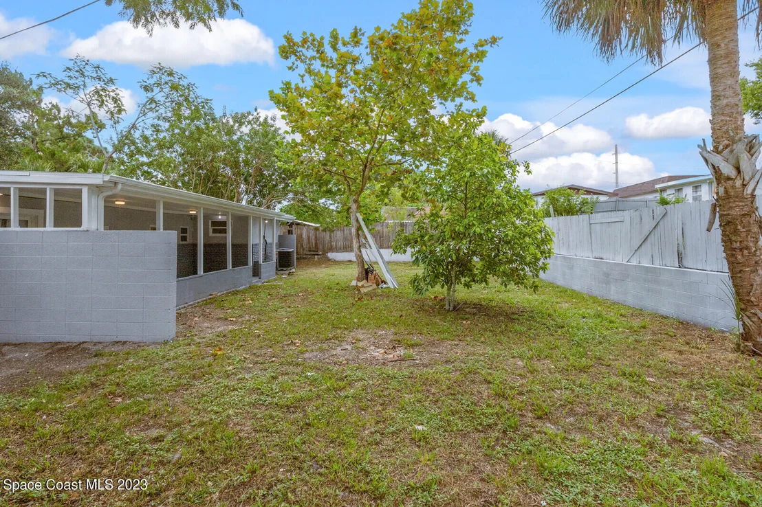 Photo of 1609 Pinecrest Court