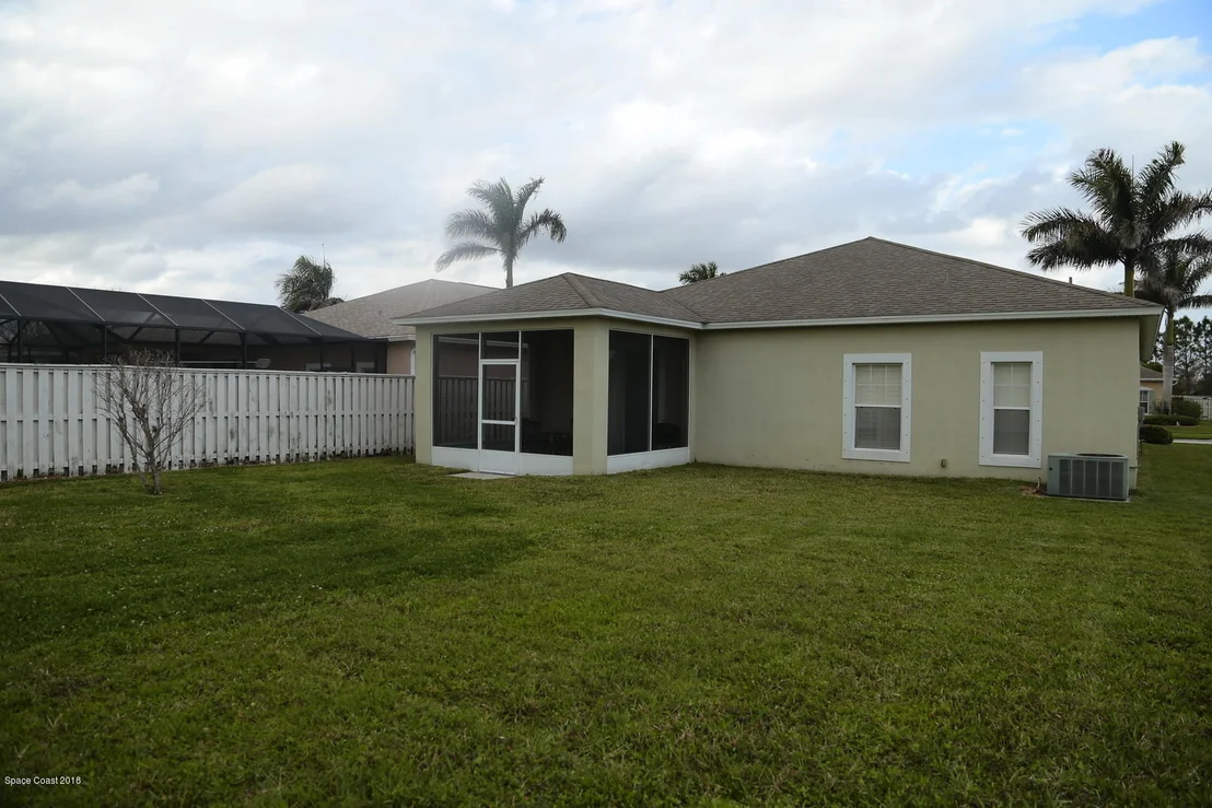 Photo of 5776 Indigo Crossing Drive
