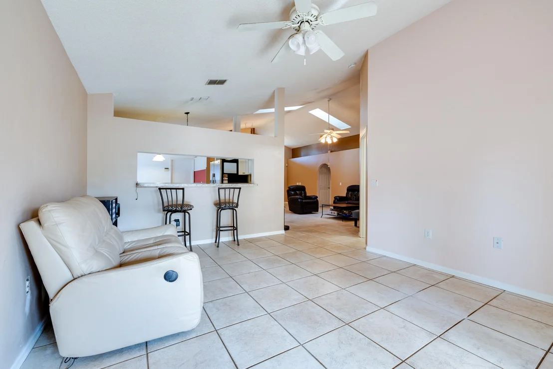 Photo of 2981 Saint James Lane