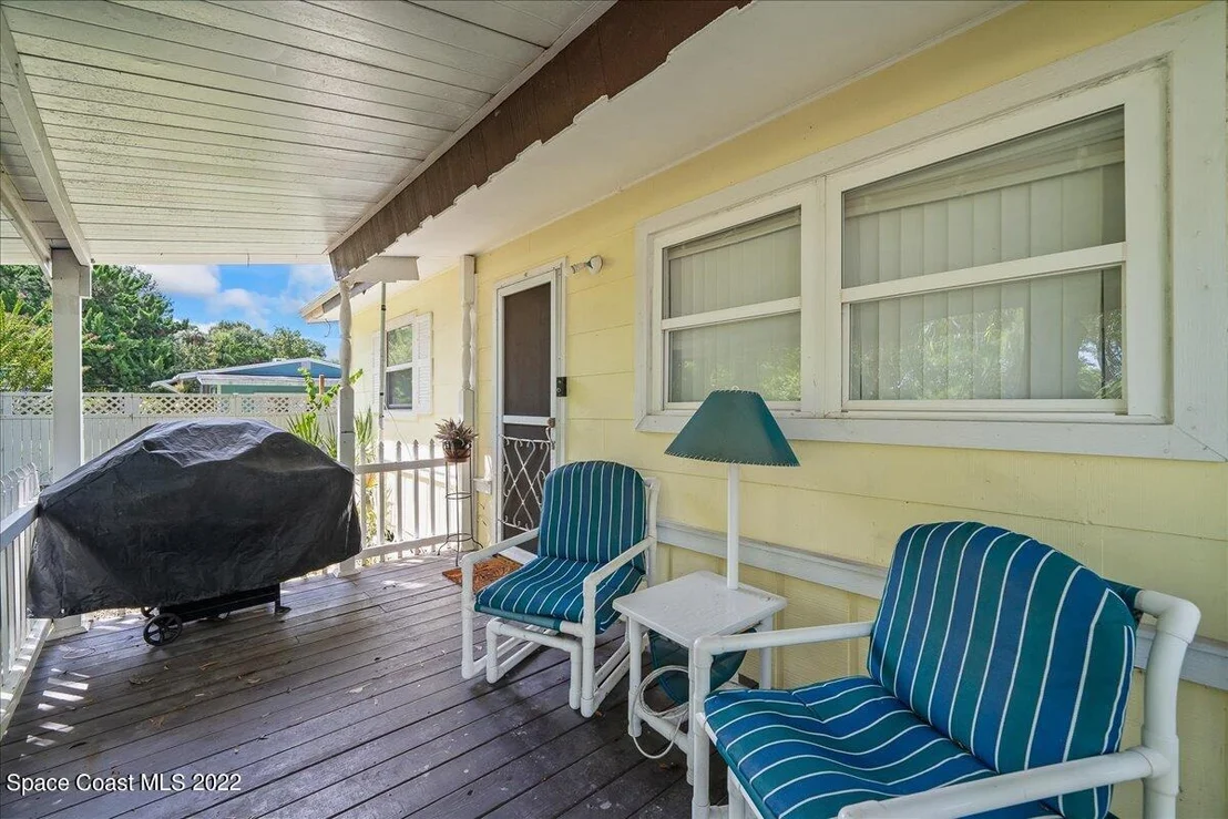 Photo of 283 N Burnett Road