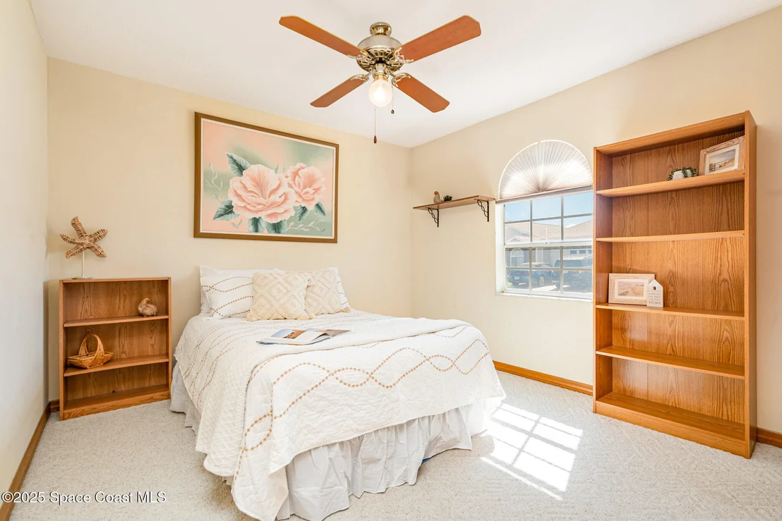 Photo of 955 S South Fork Circle