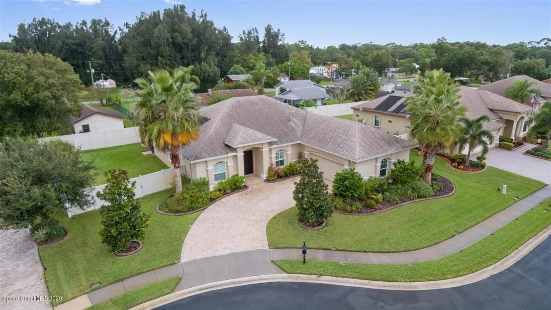 Photo of 1584 Bonelli Court