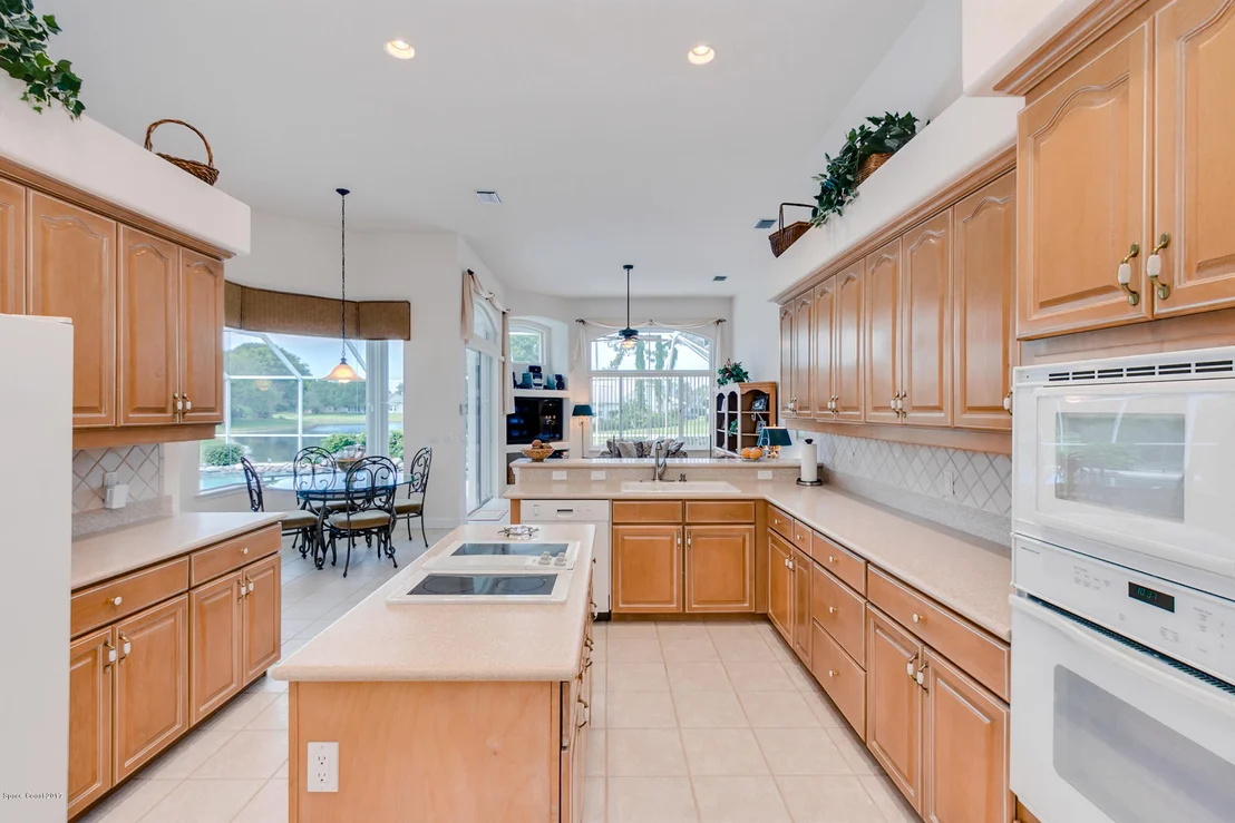 Photo of 541 Carmel Drive