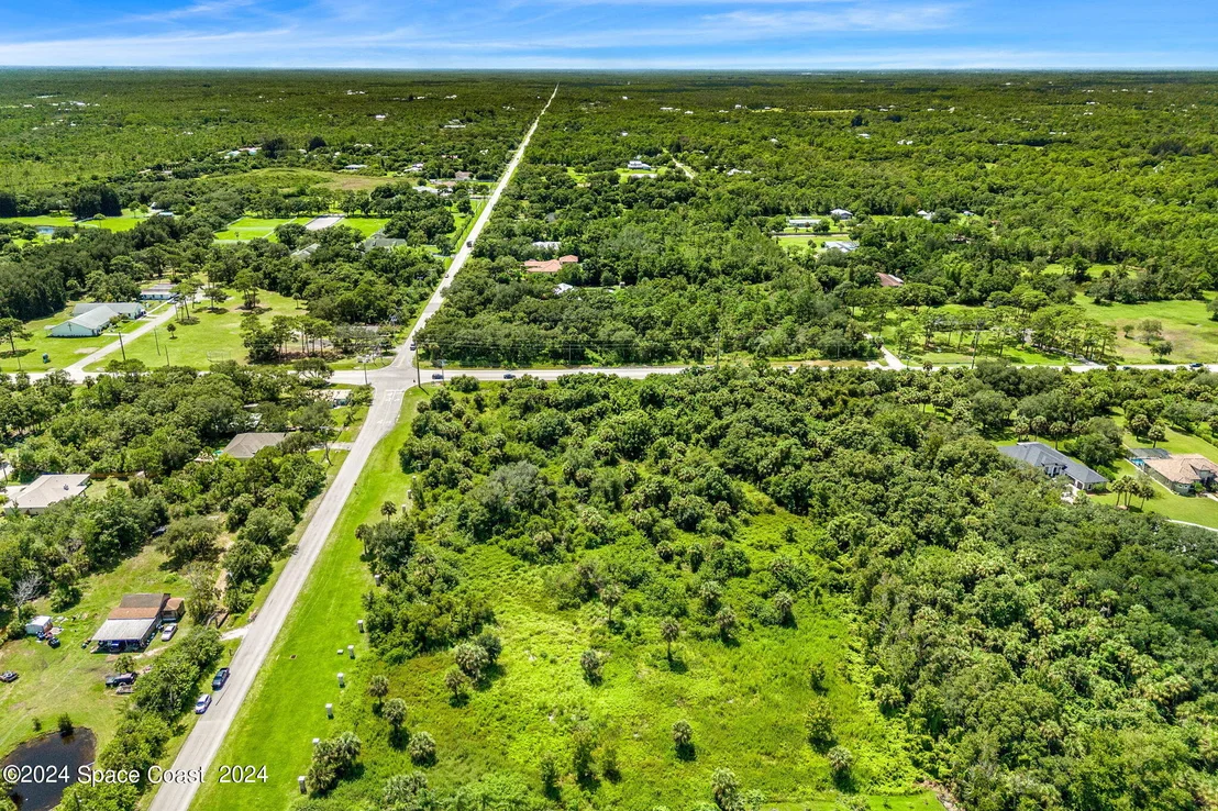Photo of 1600 Corey Road