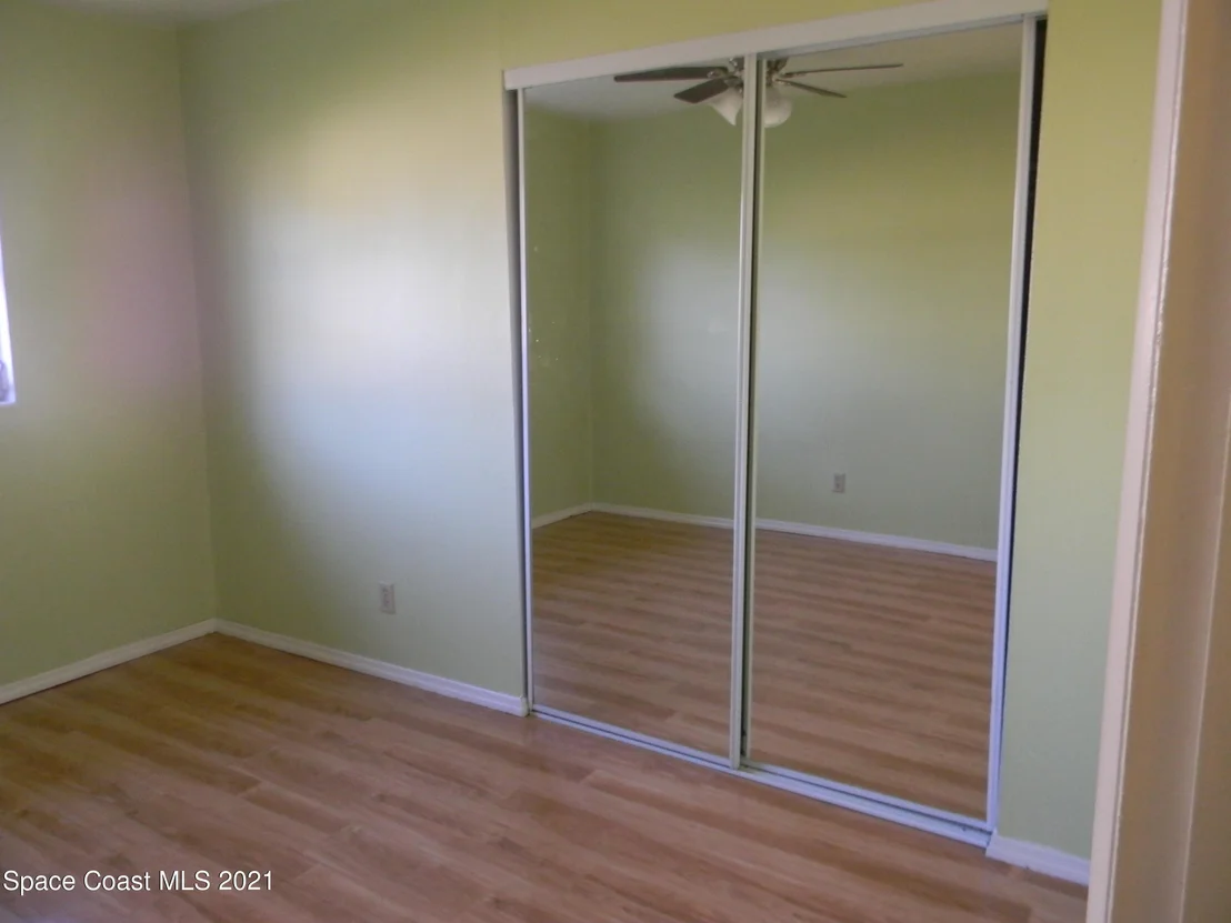 Photo of 2132 Lakeview Drive