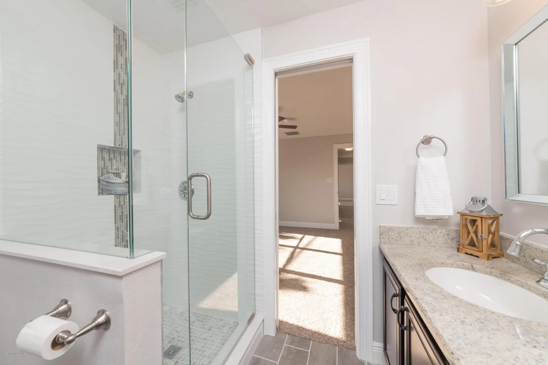 Photo of 405 Cardinal Drive