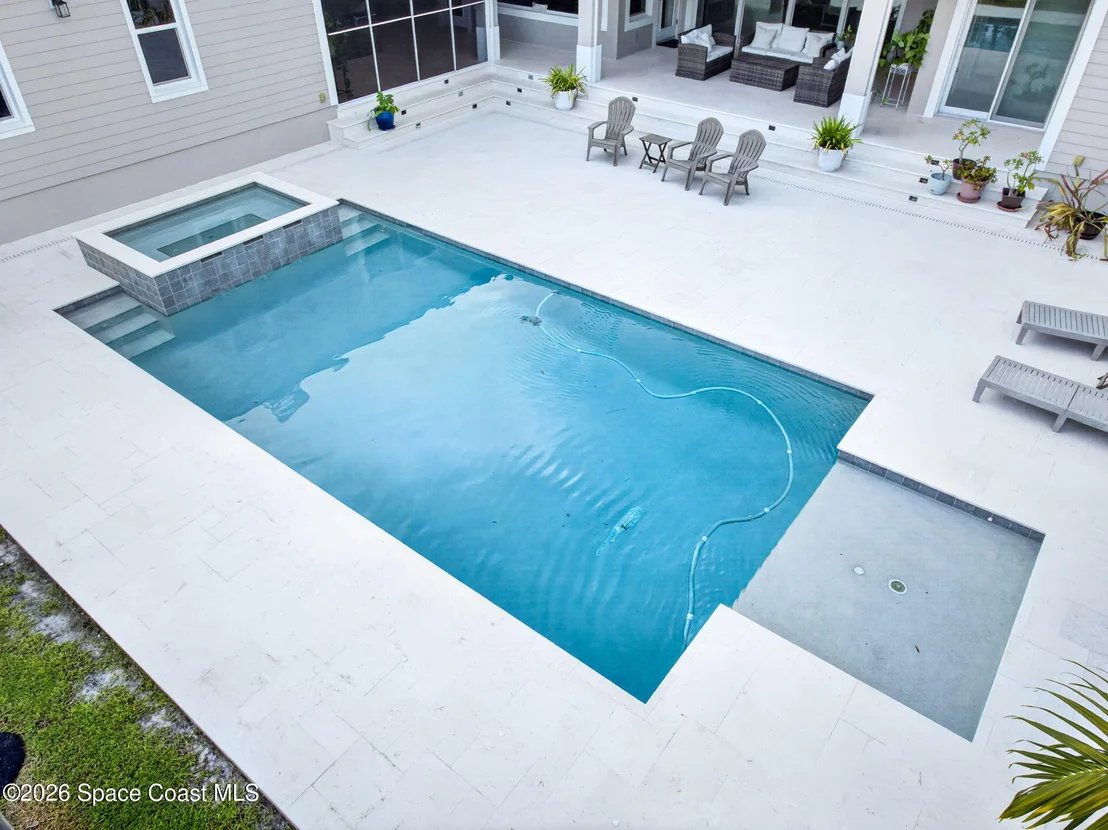 Photo of 3865 Reynolds Road