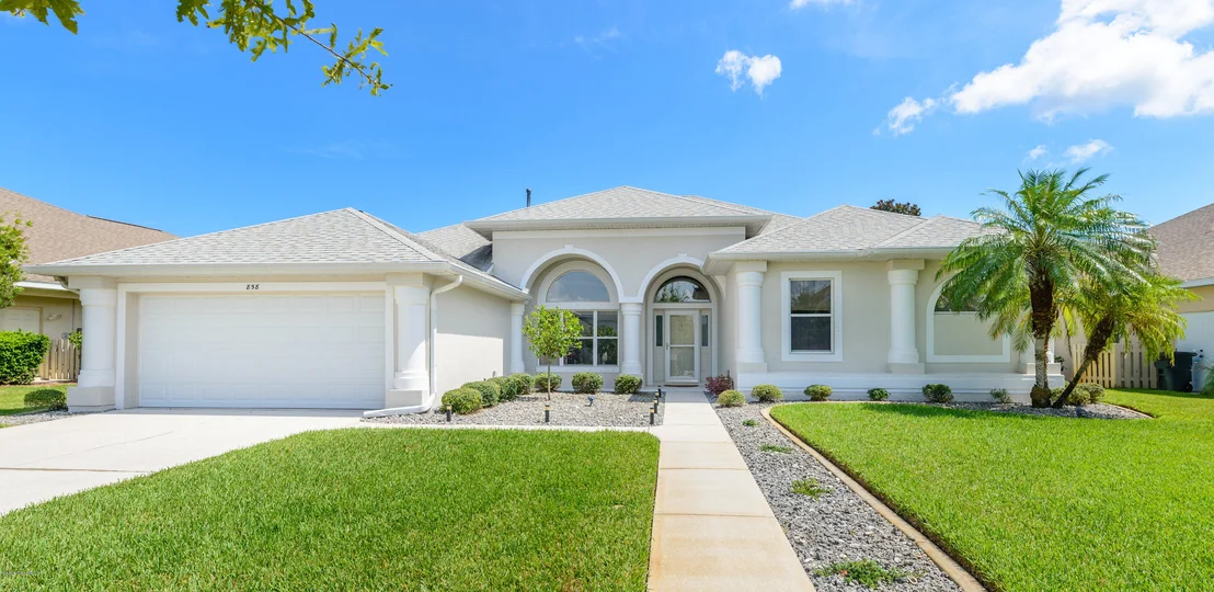 Photo of 858 Thrasher Drive