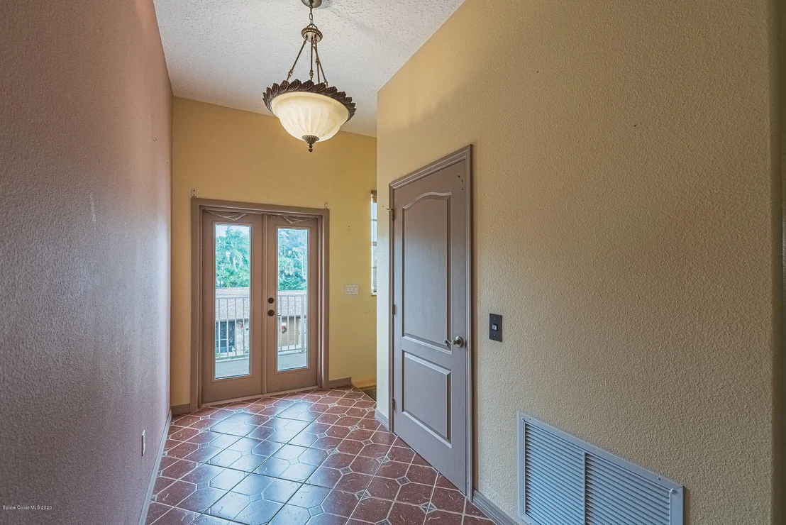 Photo of 585 Amber Lane