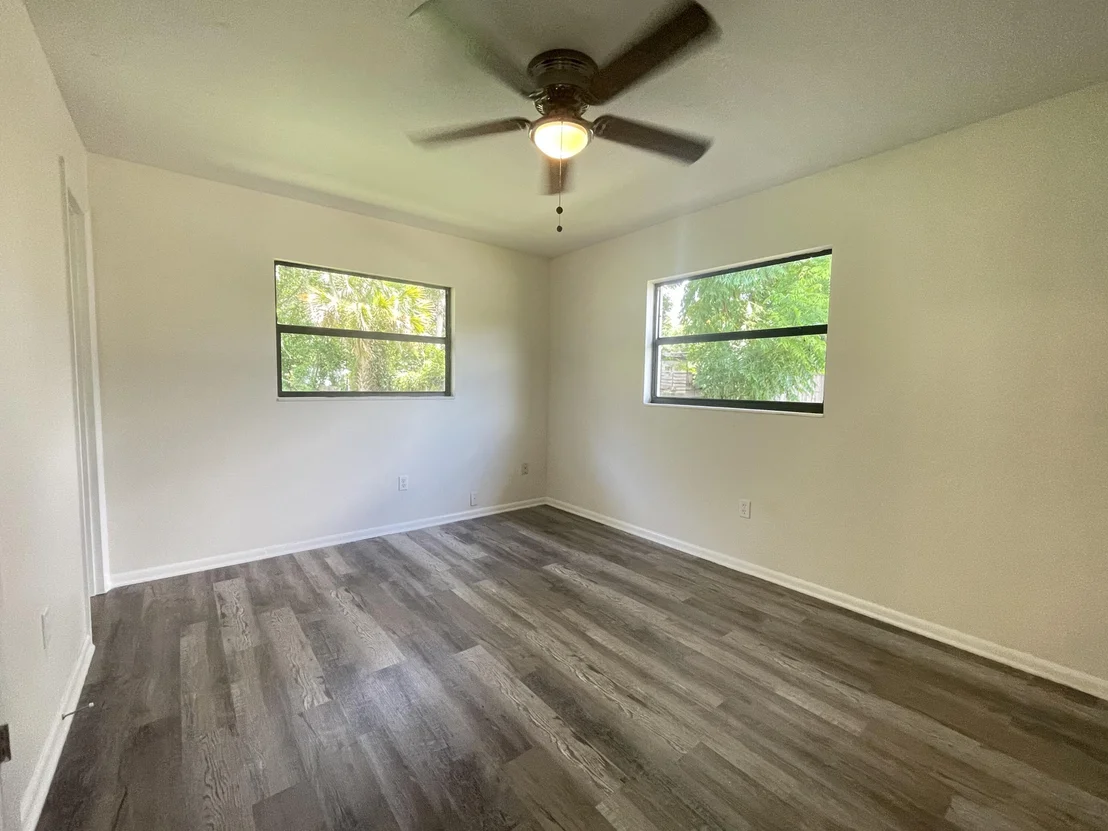 Photo of 1860 Augustine Drive