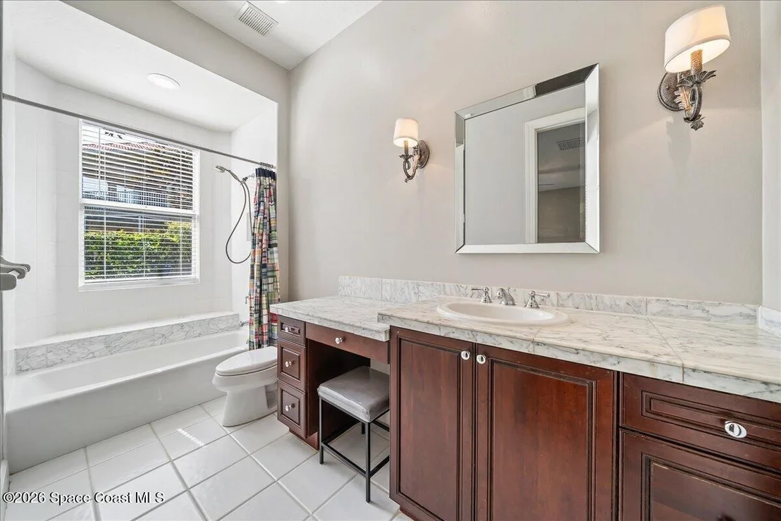 Photo of 1416 Dorset Place