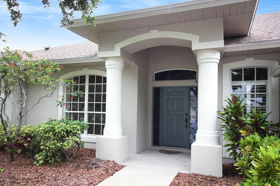 Photo of 5675 Sheffield Place