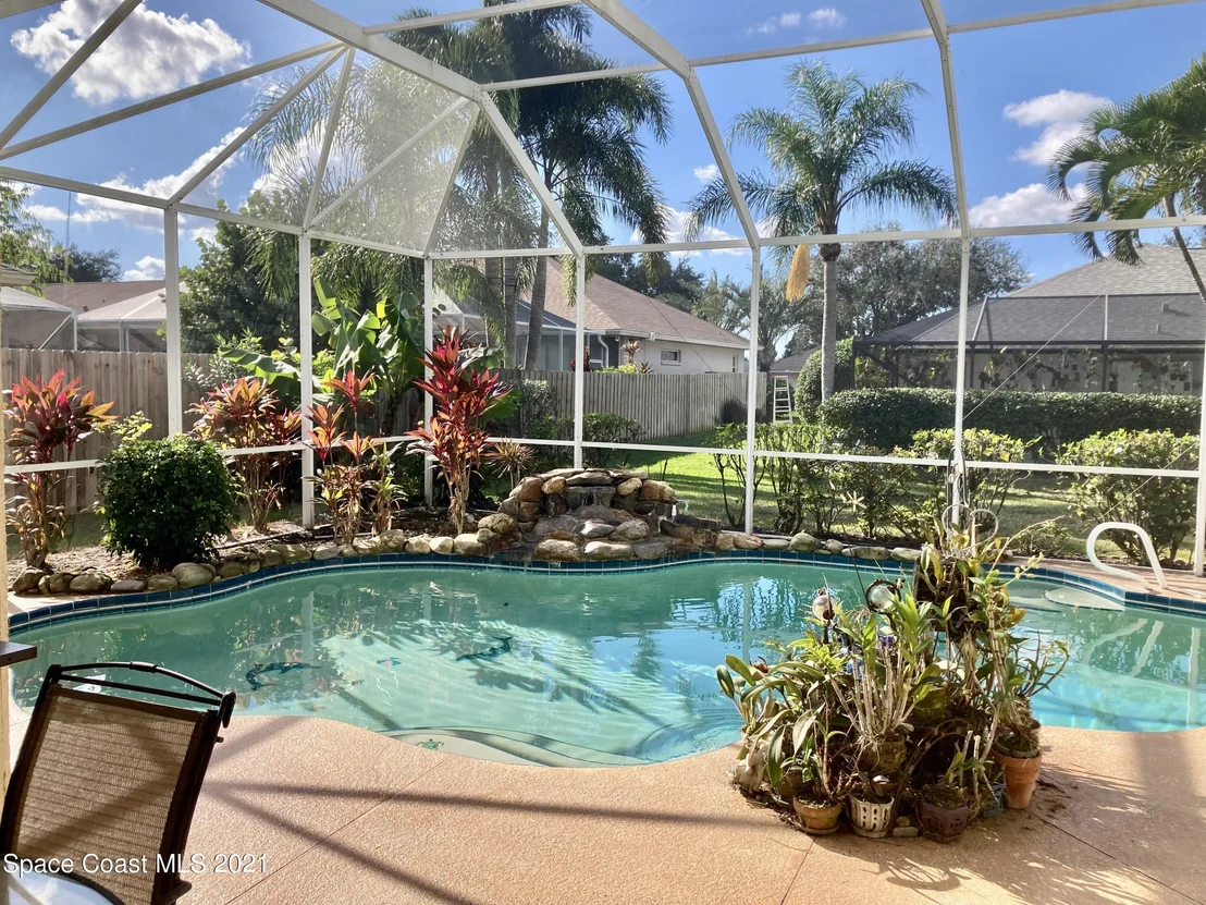 Photo of 5700 Newbury Circle