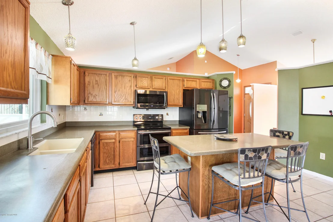 Photo of 922 Jamestown Drive