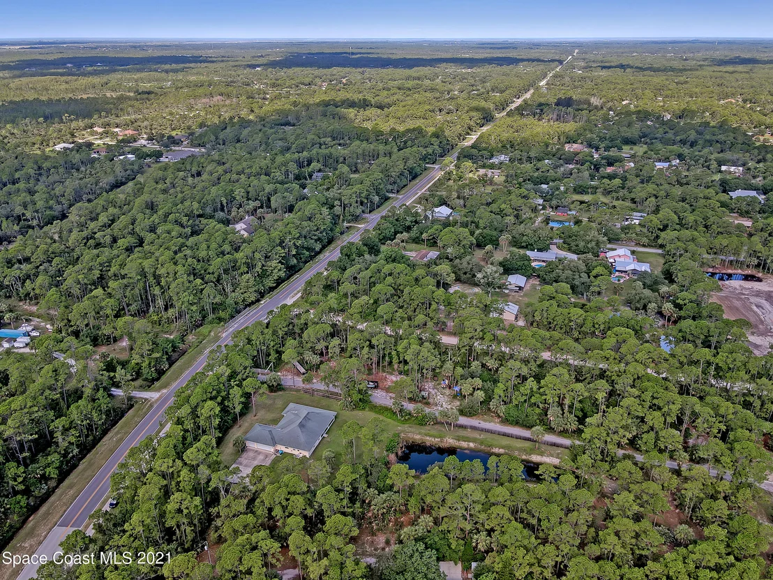 Photo of 2420 Valkaria Road
