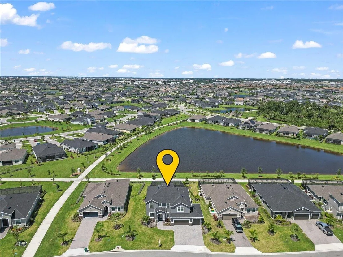 Photo of 8070 Lucent Court