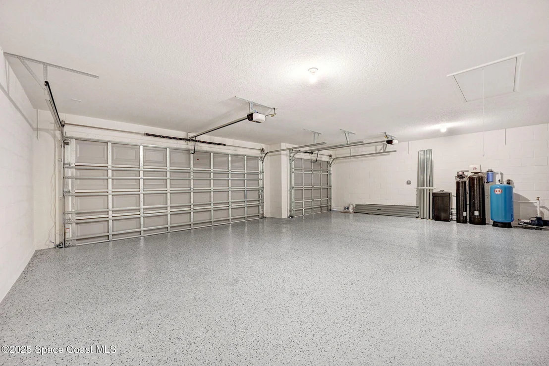 Photo of 1089 Savery Road