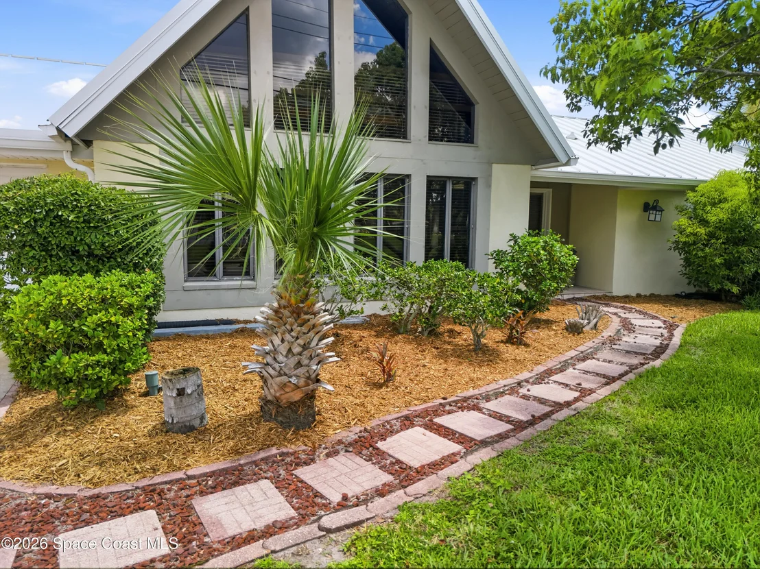 Photo of 836 Egret Road