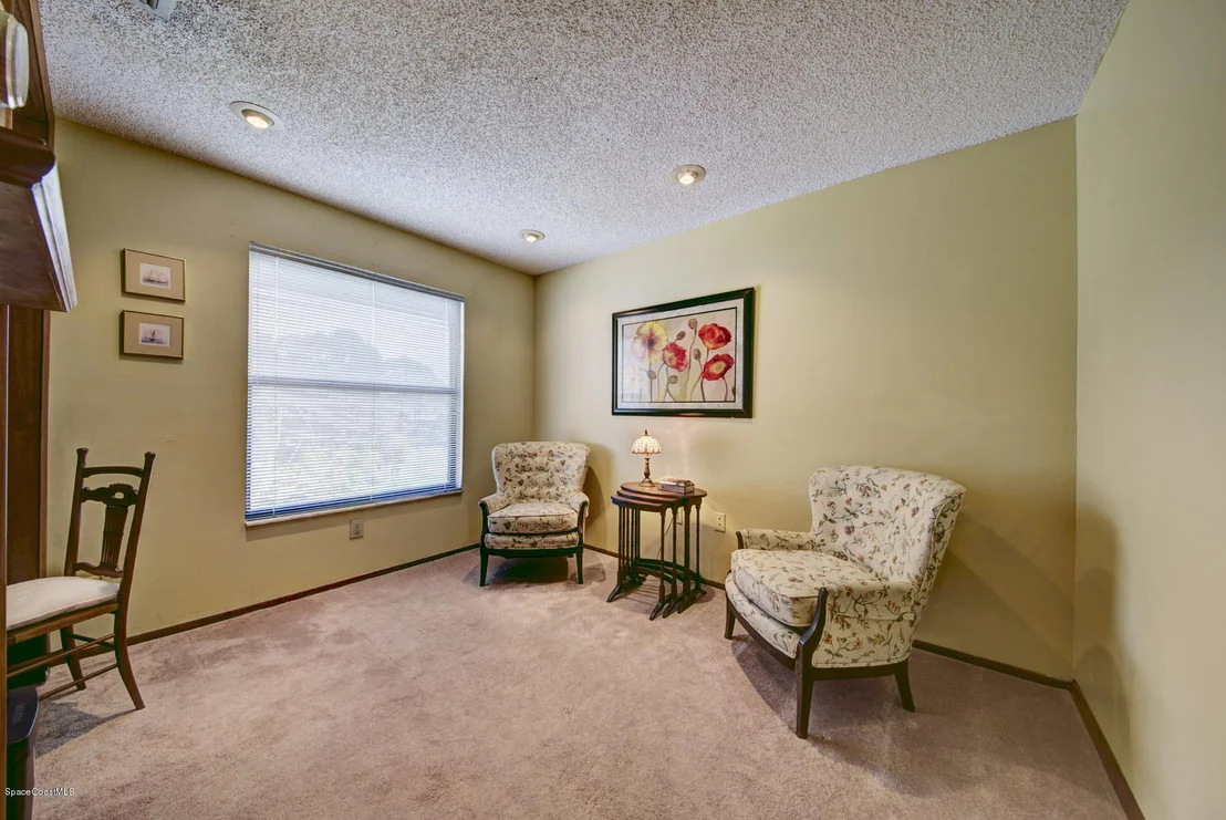 Photo of 1687 Clover Circle