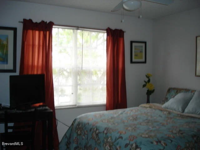 Photo of 1960 NE Elderberry Court