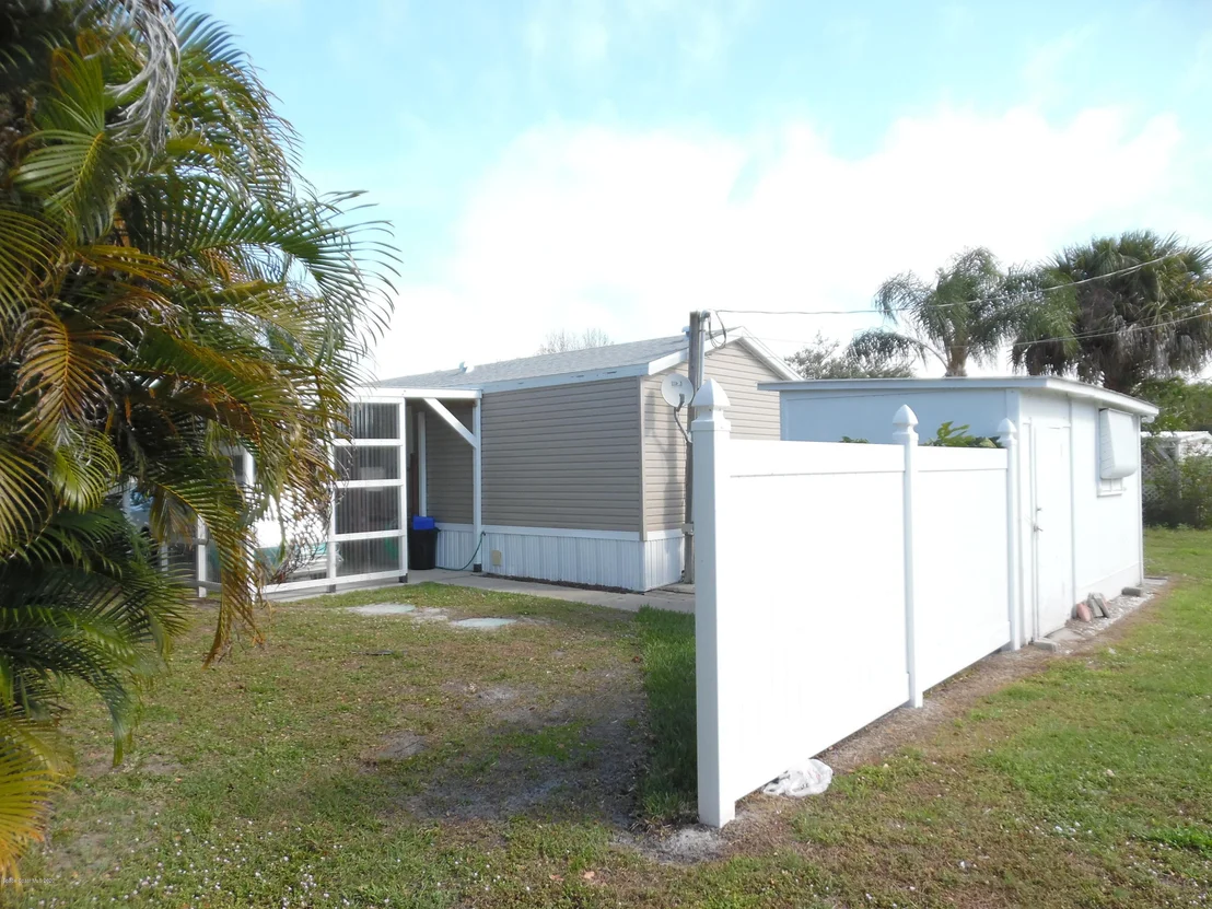 Photo of 327 Pineapple Street