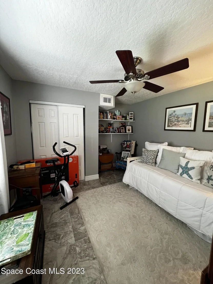 Photo of 5420 Holden Road