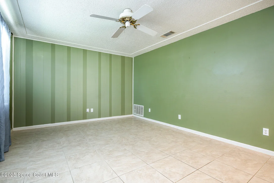 Photo of 2823 Wright Avenue