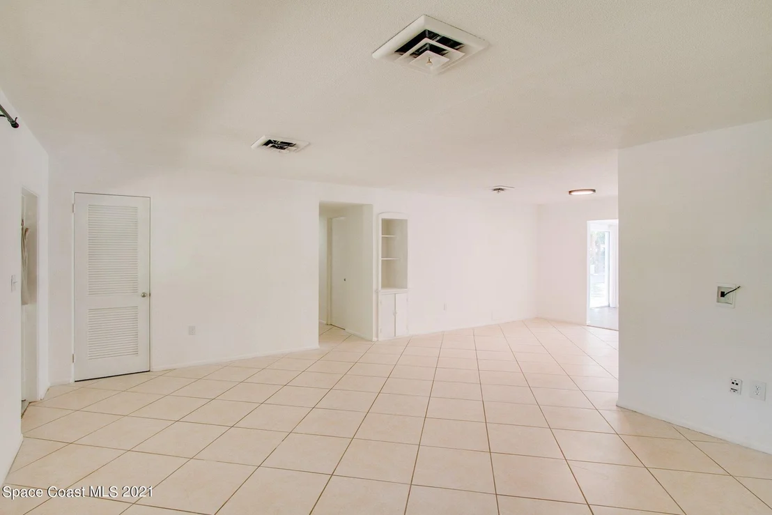 Photo of 37 Littlejohn Lane