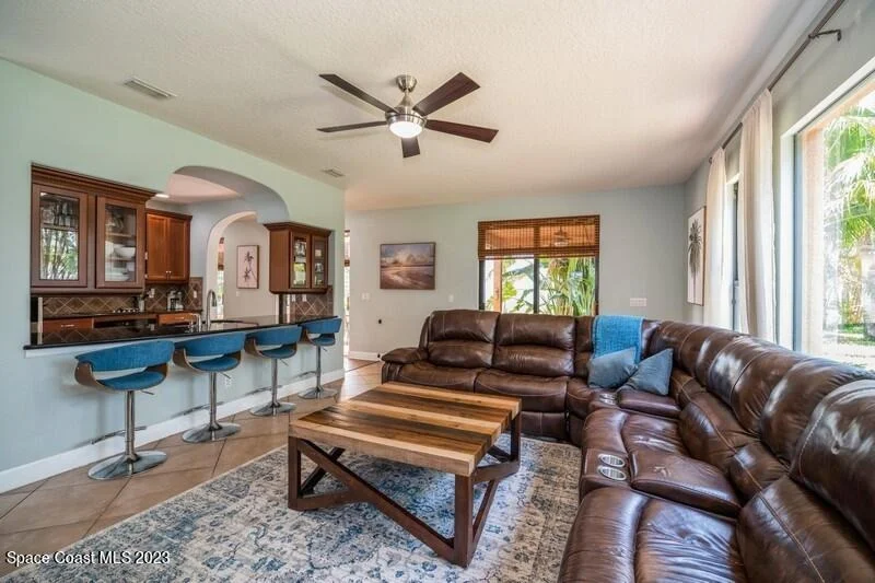 Photo of 464 Point Lobos Drive