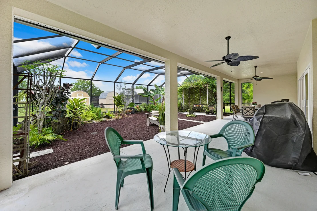 Photo of 2690 Weber Road