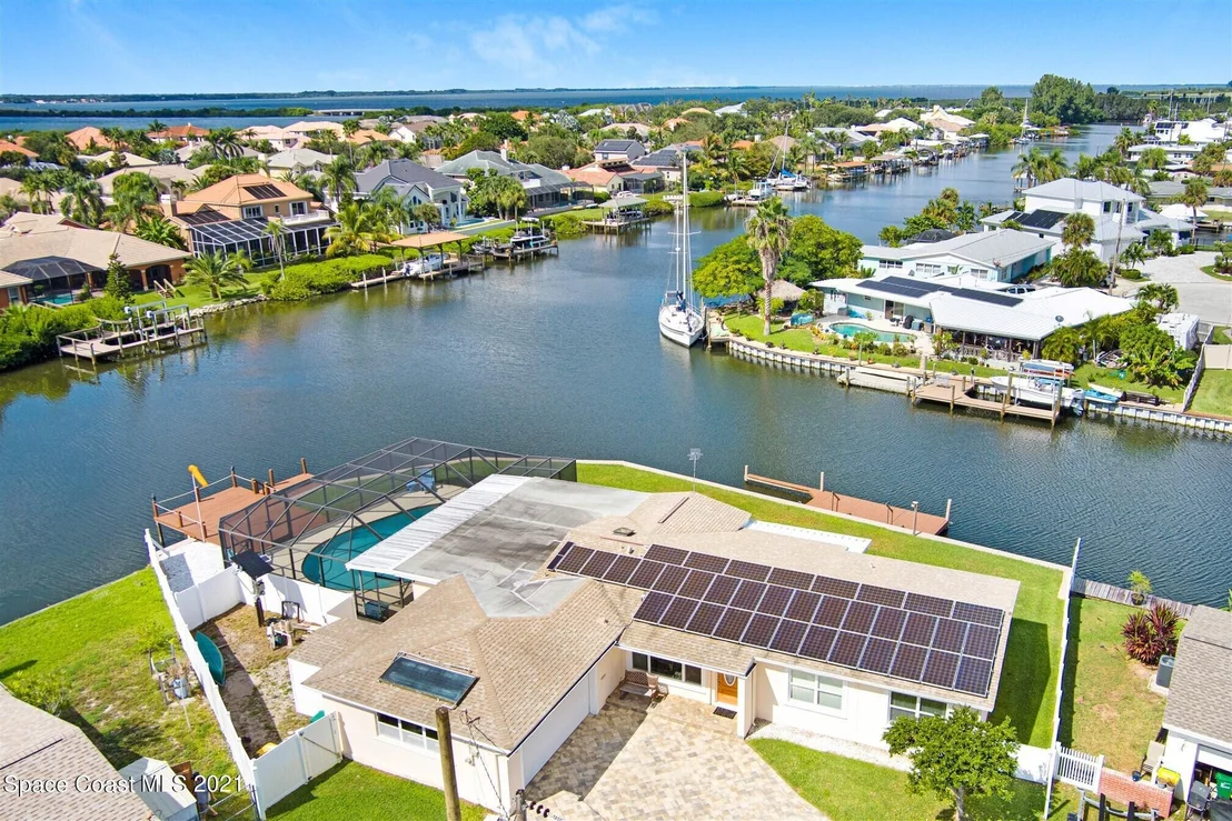 Photo of 489 Penguin Drive