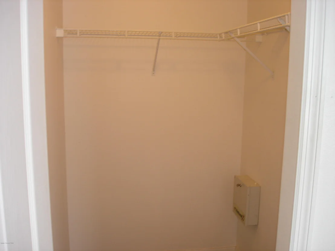 Photo of 1050 NE Pine Creek Circle NE