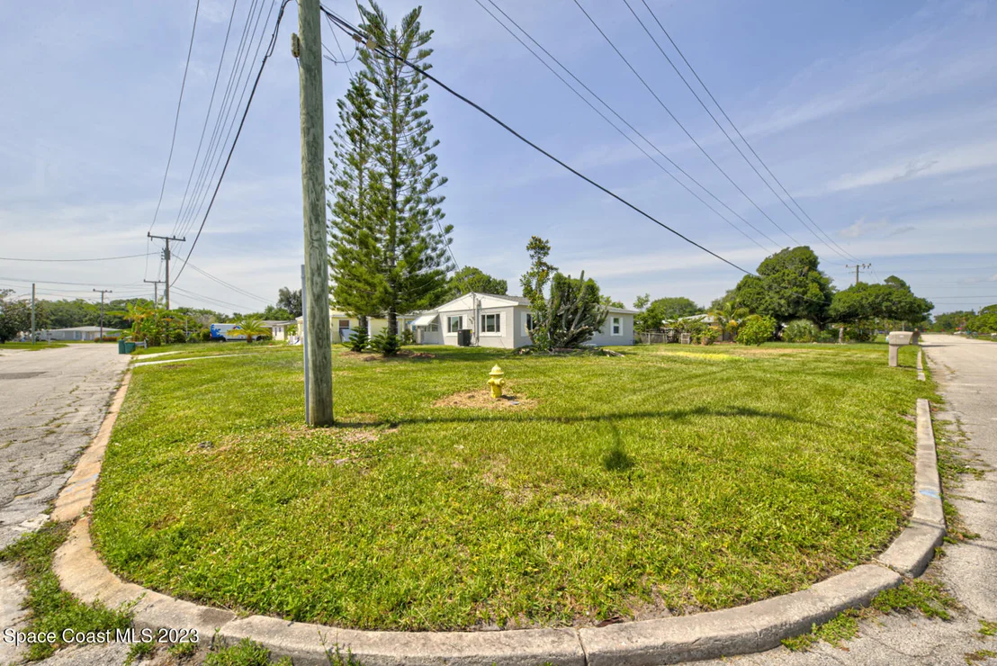 Photo of 209 Orchid Boulevard