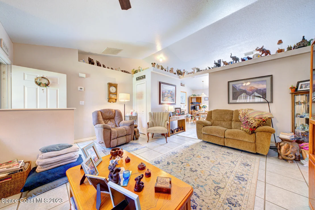 Photo of 6535 Banyan Street