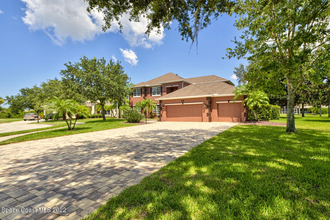 Photo of 1311 Cape Sable Drive