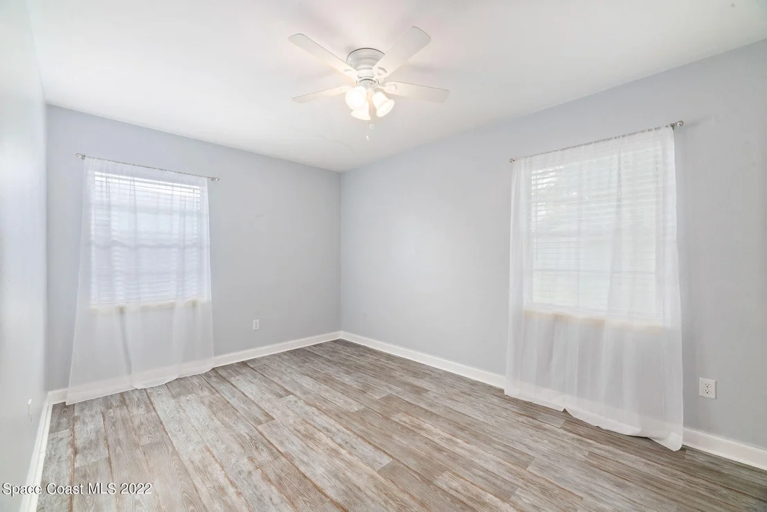 Photo of 323 Tulip Lane