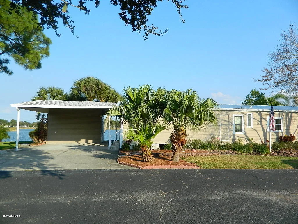 Photo of 3900 Silk Oak Place