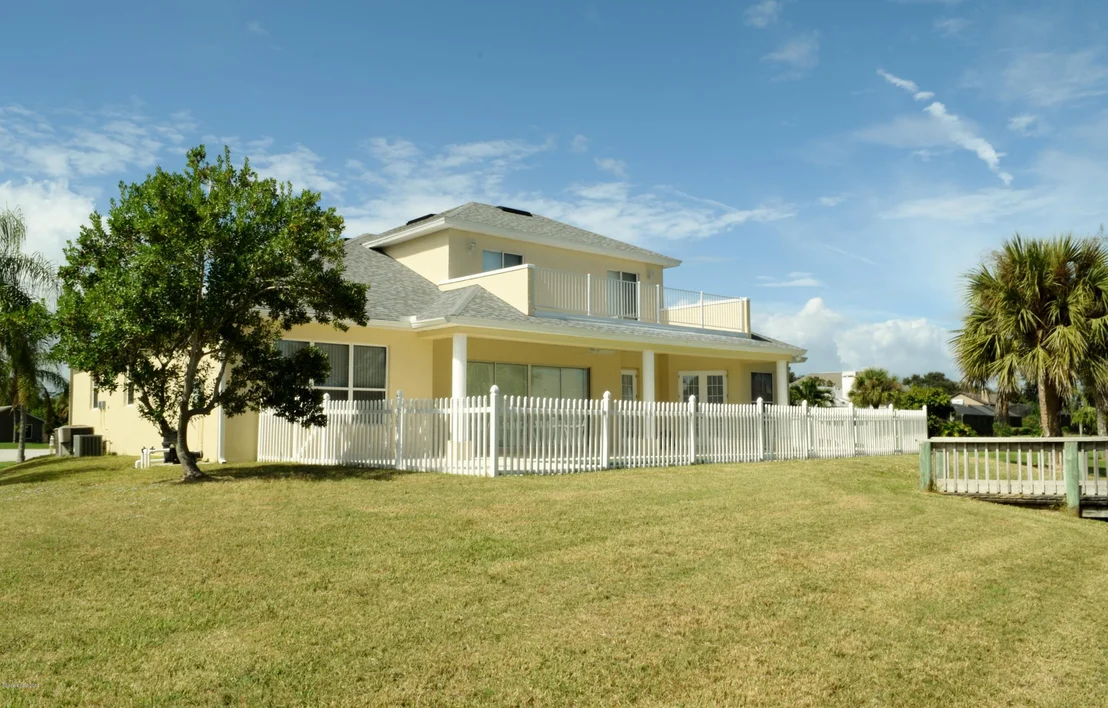 Photo of 6385 Anchor Lane